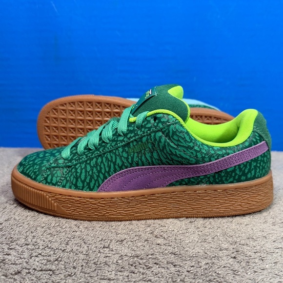 Puma Other - Puma suede xL X TMNT
Brand new
